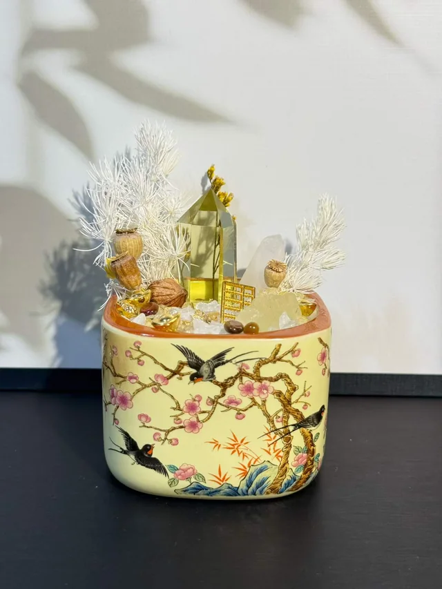 Spring Blessing Crystal Treasure Pot